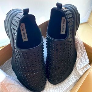 Steve Madden Marathon black studded shoes